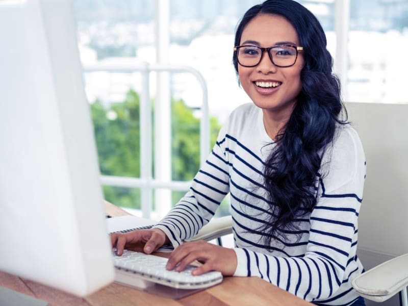 Selling Information Products Online